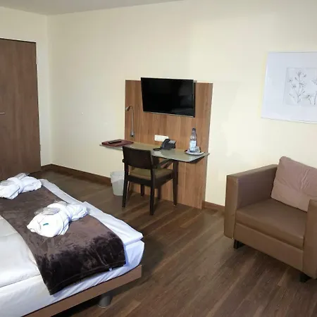 Isenbuetteler Hof Hotel 3*